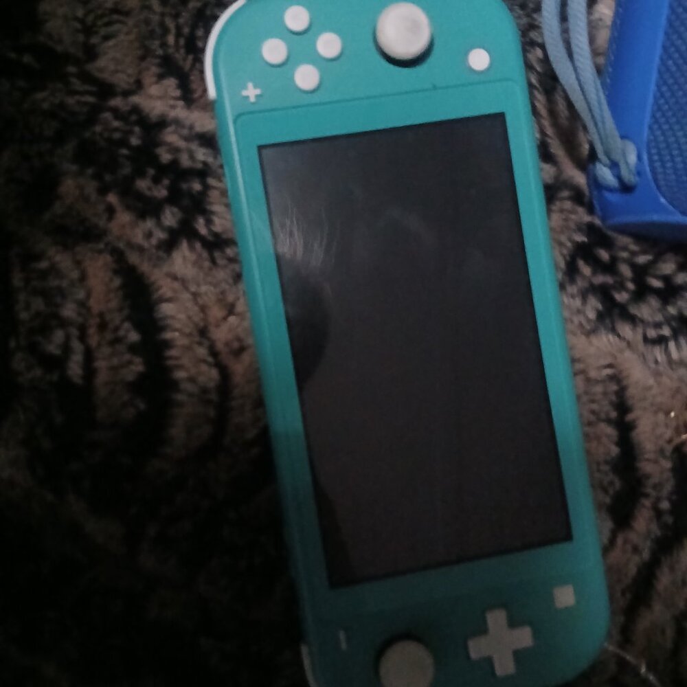 Nintendo switch - Picture 2 of 9